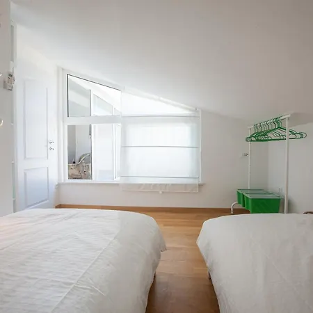Apartments Leut 80M From The Sea Podgora Room photo